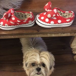 Vans Shoes - Van’s X Minnie bow sneakers 2T Vans Shoes - Van’s X Minnie bow sneakers 2T